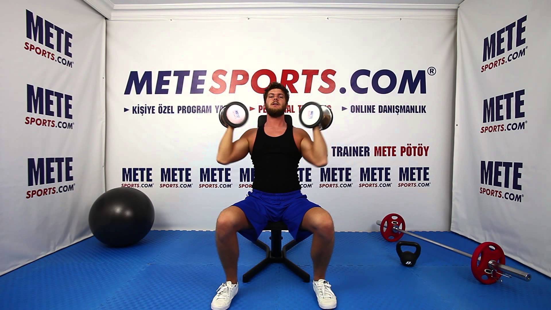 Arnold Pres Evde Dambıllarla Vücut Geliştirme Hareketleri Mete Sports